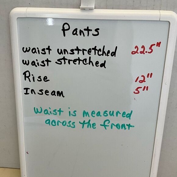 Torrid Womens Plus Size 26 Sateen Floral Shorts Black Pink Red Roses Belted - Picture 13 of 13